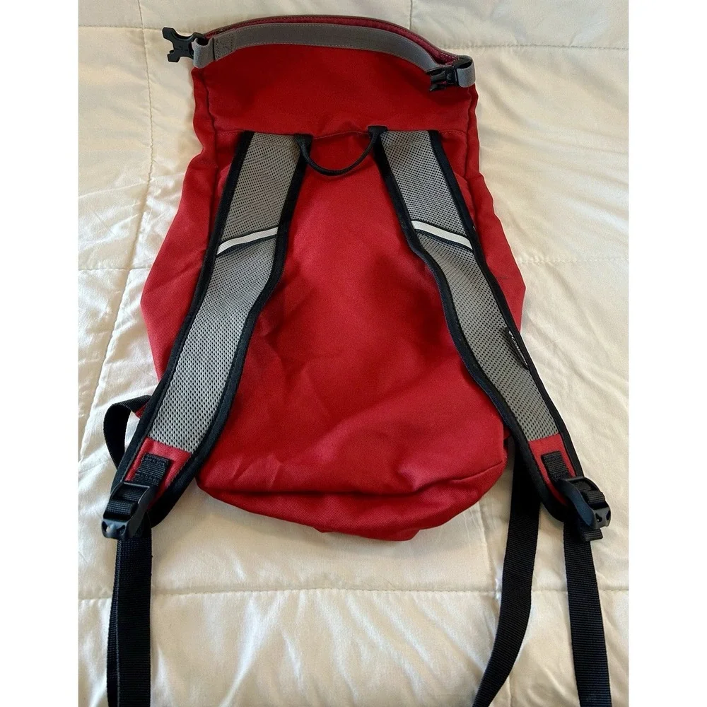 Columbia Triple canyon Backpack Red Grey Roll Top Dry Bag hiking daypack outdoor